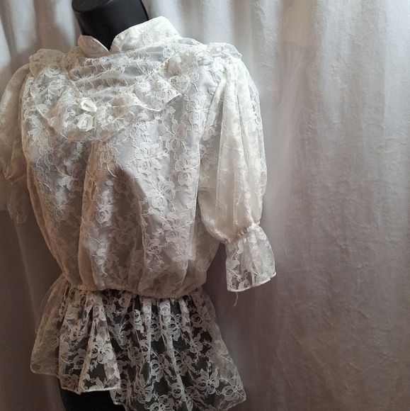 No brand lacey back button-down blouse large - Picture 3 of 6